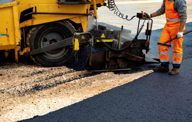 Professional Driveway Paving  in Deltona, FL